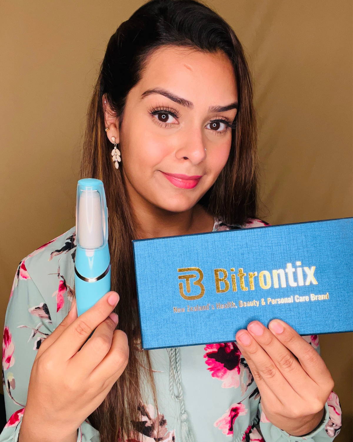 BITRONTIX™️ INSTANT & PAINELESS FEET CARE WAND (FOR DRY & CRAC Bitrontix™